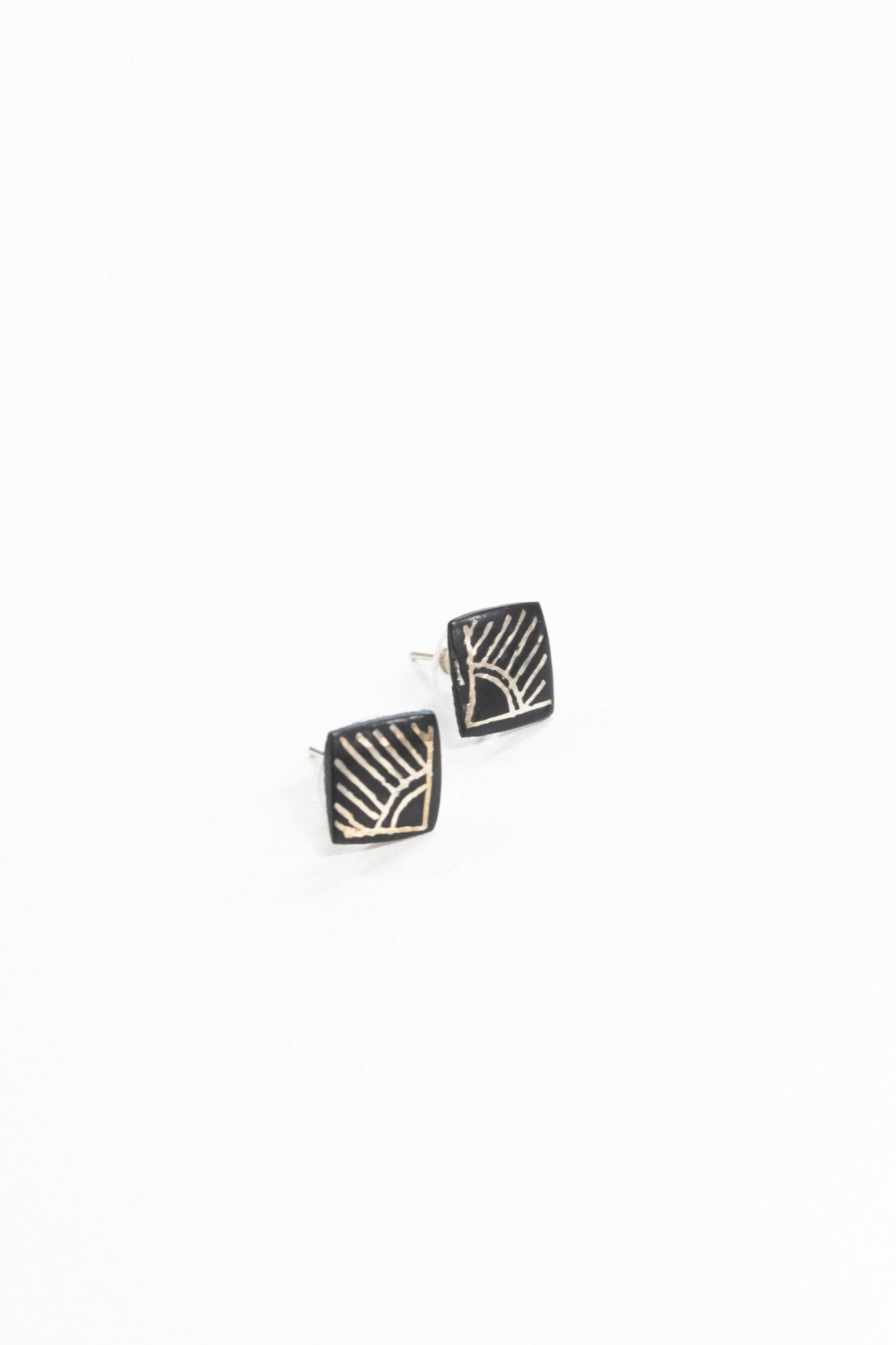 Bidri Metal Earrings - CHYATEE