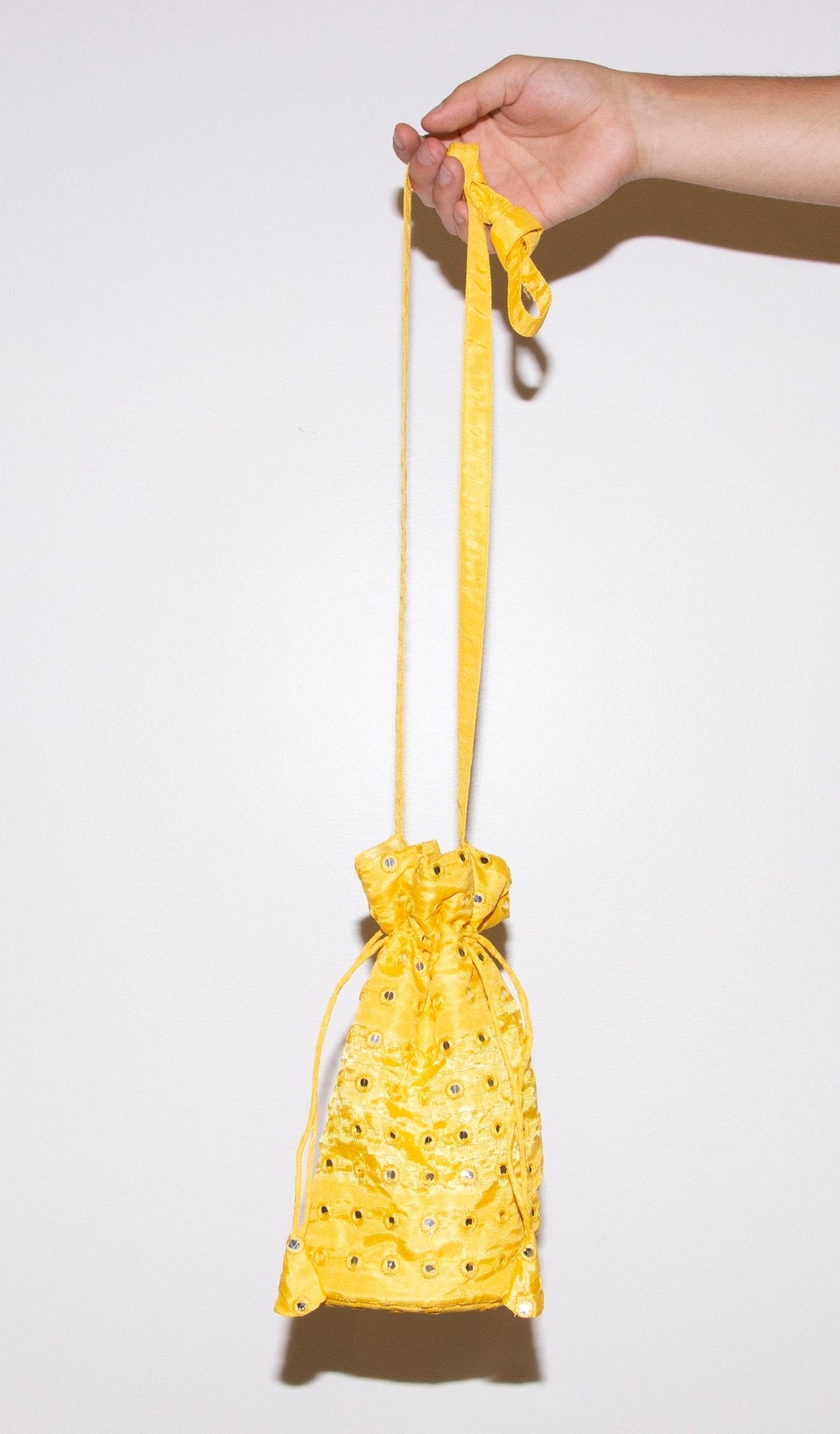 Bucket Bag - CHYATEE