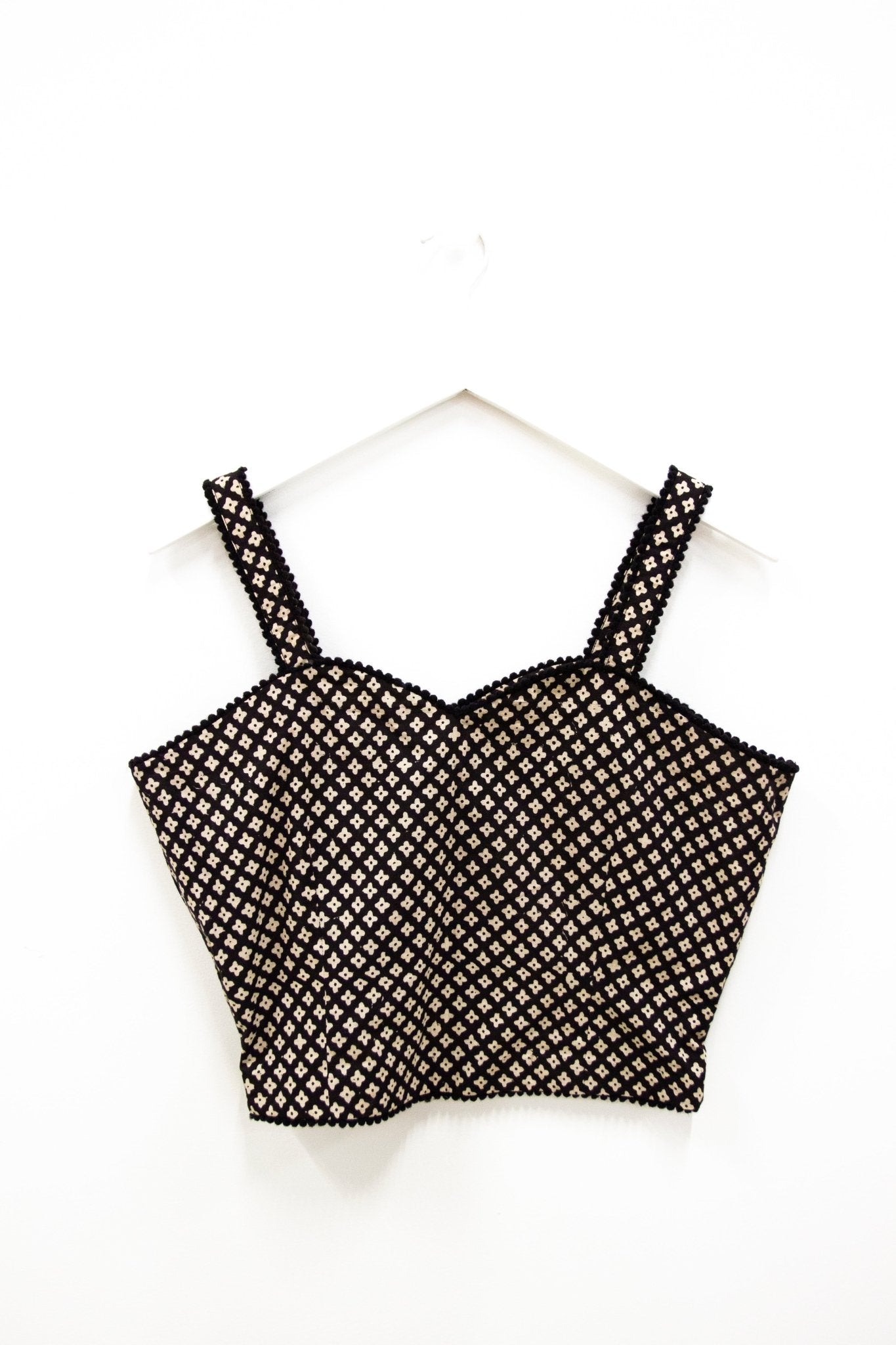 Daisy Sweetheart Crop Top - CHYATEE