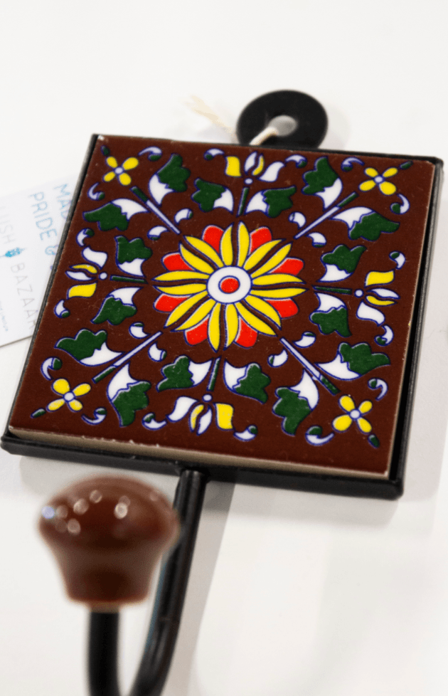 Single Large Tile Hooks - CHYATEE