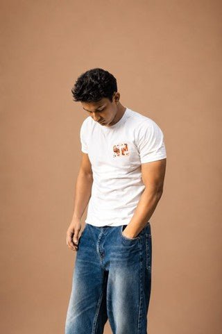 Suit Motif Tee - CHYATEE