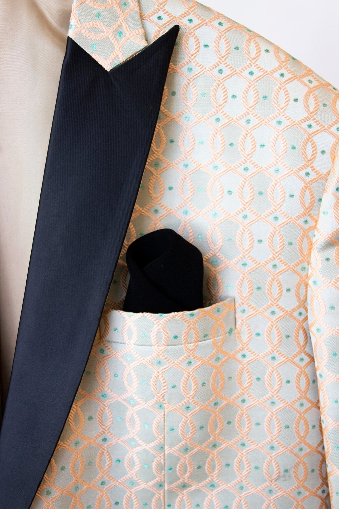 CHYATEE BESPOKE | Cocktail Jacket: Ivory Coast - CHYATEE