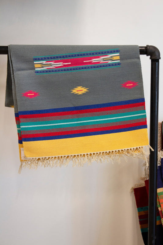 Hand-Woven Runner Rug2' X 6' - CHYATEE