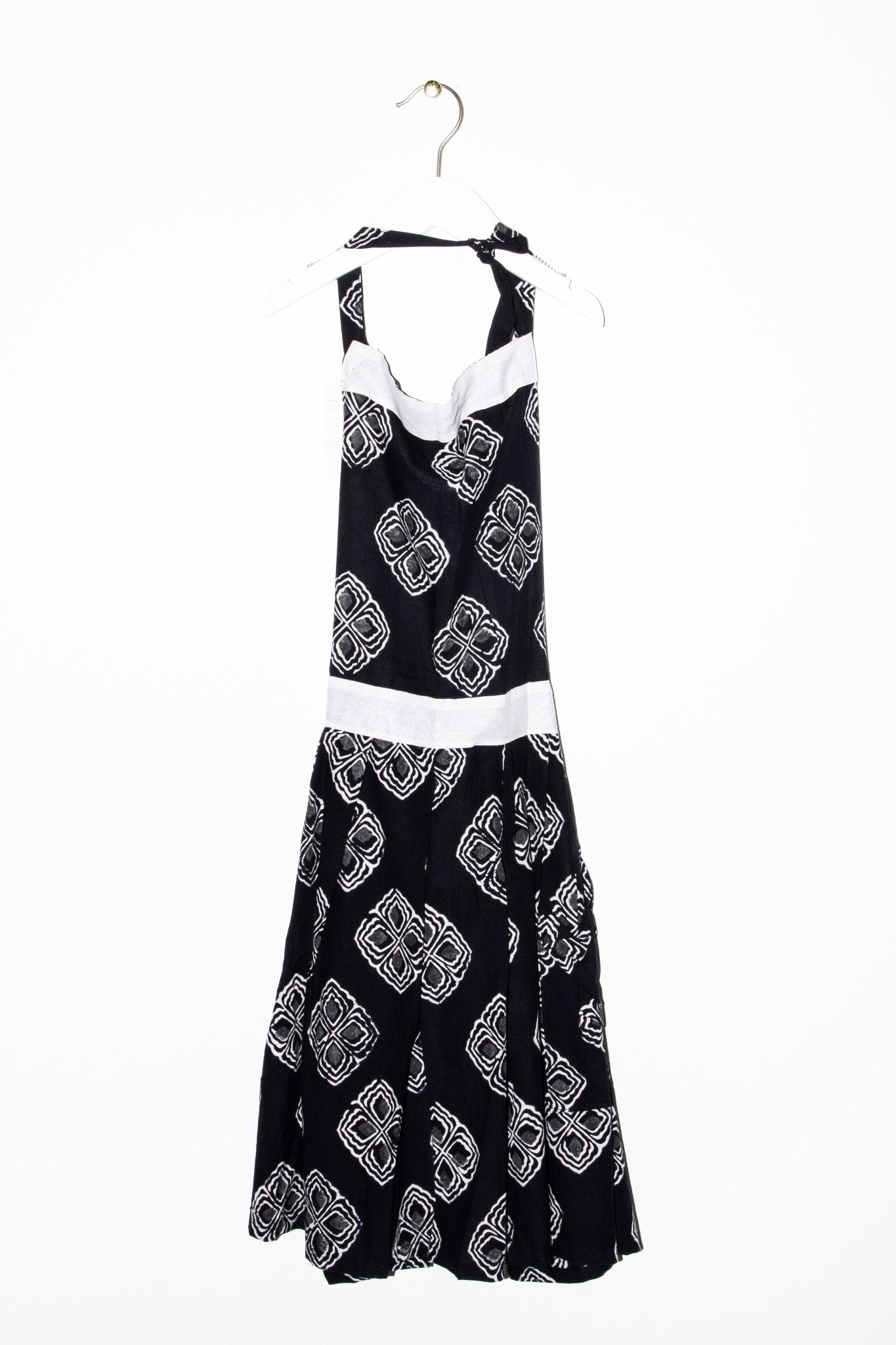 Noir Clover Apron - CHYATEE