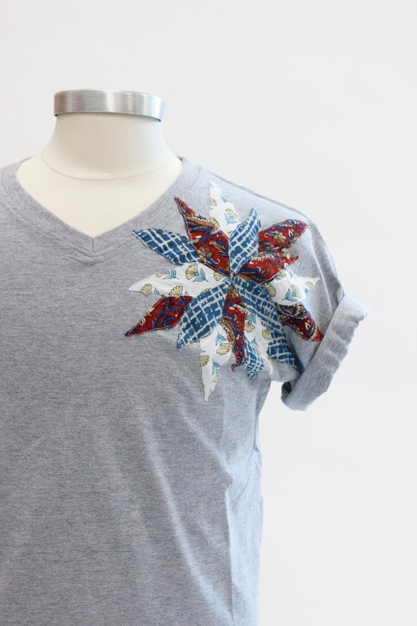 Quilted Floral Eco-T-shirt - CHYATEE