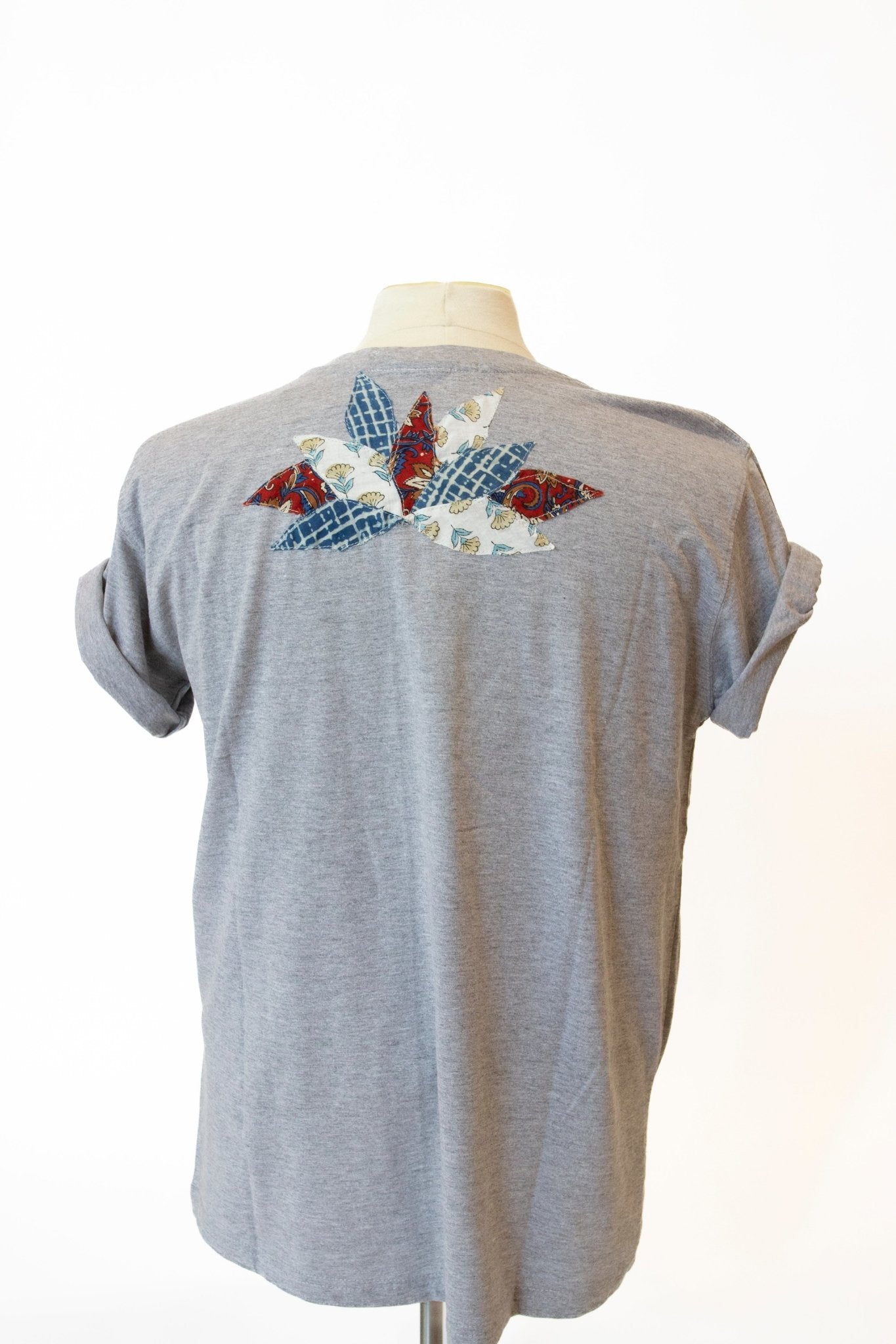 Quilted Floral Eco-T-shirt - CHYATEE